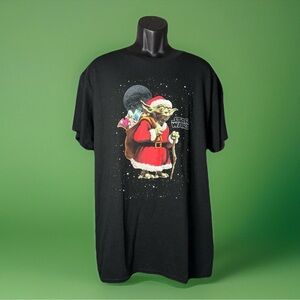 Star Wars Yoda Santa Claus Death Star Graphic Tee NWT Black Men’s Size L